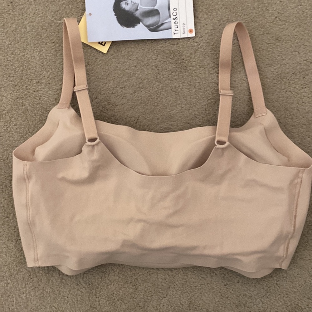 True & Co. Beige Seamless Light Molding Bra - Picture 2 of 4